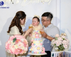 Tổ Chức Tiệc Thôi Nôi Tại Nhà Cho Bé – Trọn Vẹn Ý Nghĩa Với Dịch Vụ Lưu Động Thoáng Việt