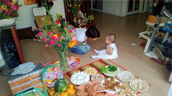 tiệc thôi nôi